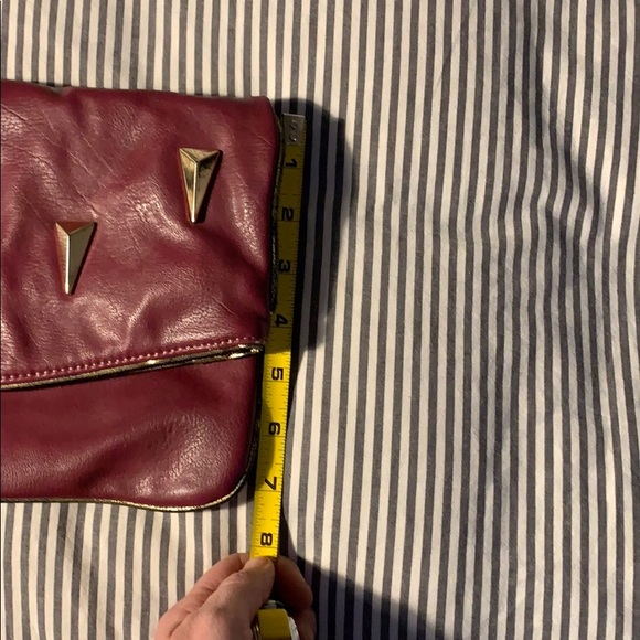 Urban Expressions Purse 👛 - Picture 6 of 8